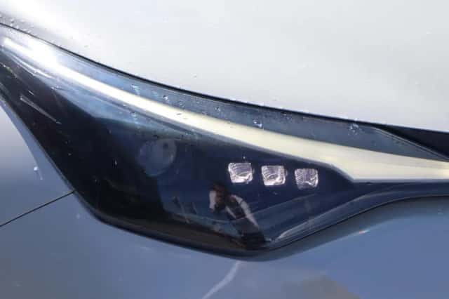 Toyota C hr (2021) thumbnail 20