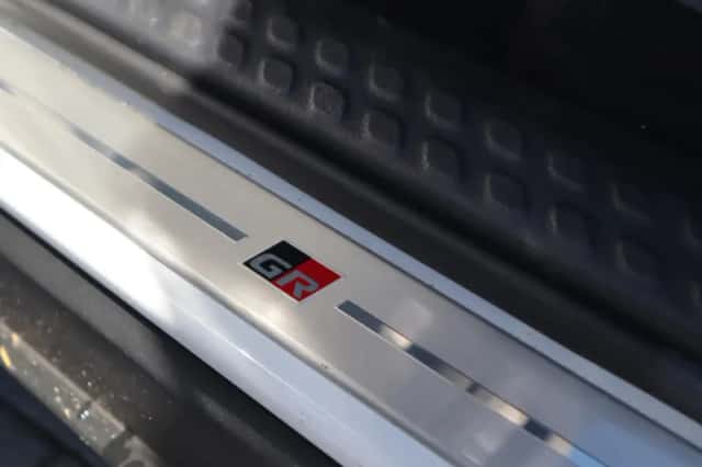 Toyota C hr (2021) thumbnail 32