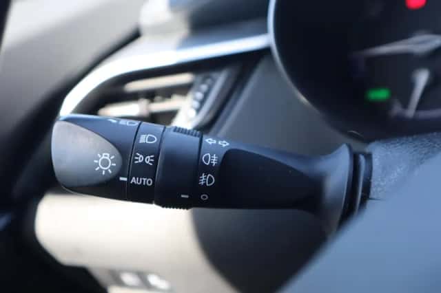 Toyota C hr (2021) thumbnail 37