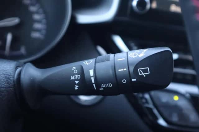 Toyota C hr (2021) thumbnail 38