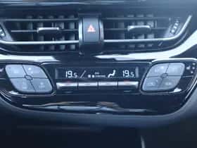 Toyota C hr (2021) thumbnail 46