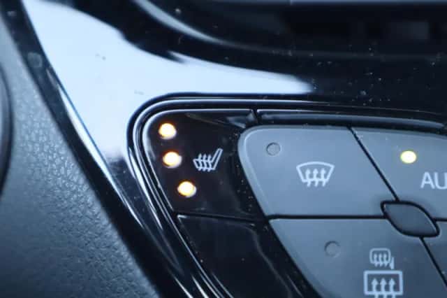 Toyota C hr (2021) thumbnail 47