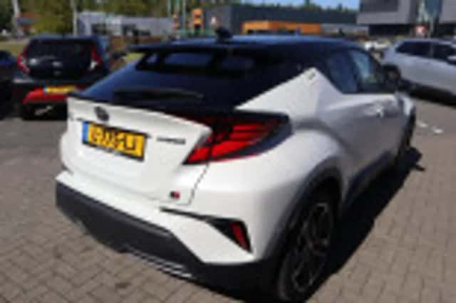 Toyota C hr (2021) thumbnail 63