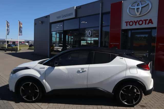 Toyota C hr (2021) thumbnail 8