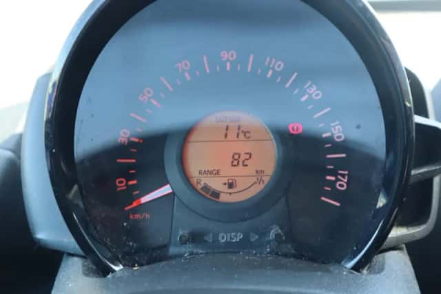 Toyota Aygo (2022) thumbnail 21