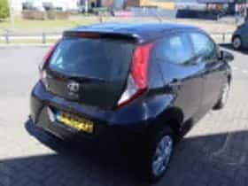 Toyota Aygo (2022) thumbnail 34