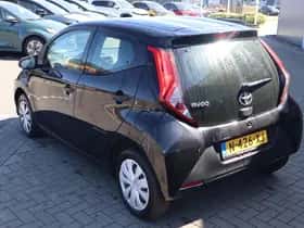 Toyota Aygo (2022) thumbnail 9