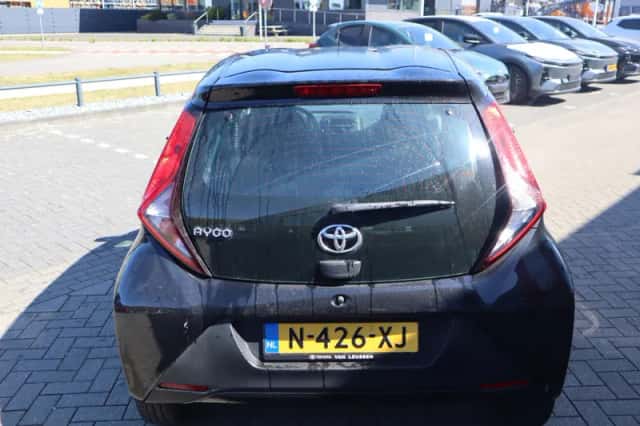 Toyota Aygo (2022) thumbnail 10
