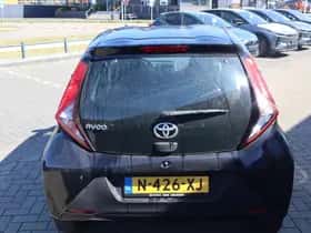 Toyota Aygo (2022) thumbnail 10