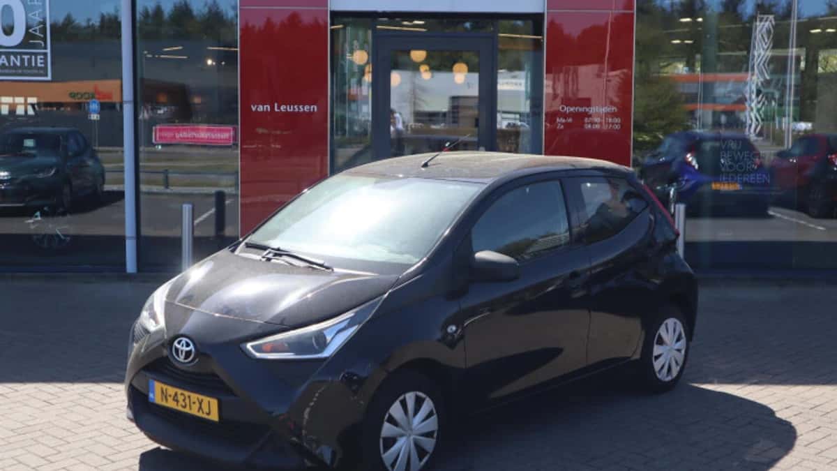 Toyota Aygo (2022) — foto 1