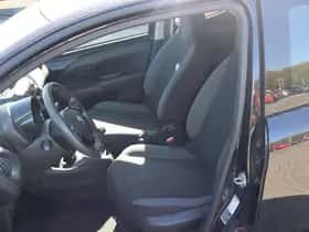 Toyota Aygo (2022) thumbnail 14