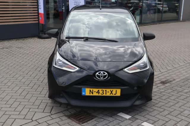 Toyota Aygo (2022) thumbnail 15
