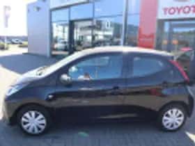 Toyota Aygo (2022) thumbnail 30