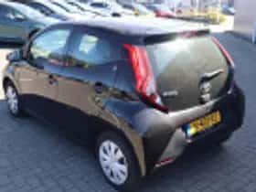 Toyota Aygo (2022) thumbnail 31