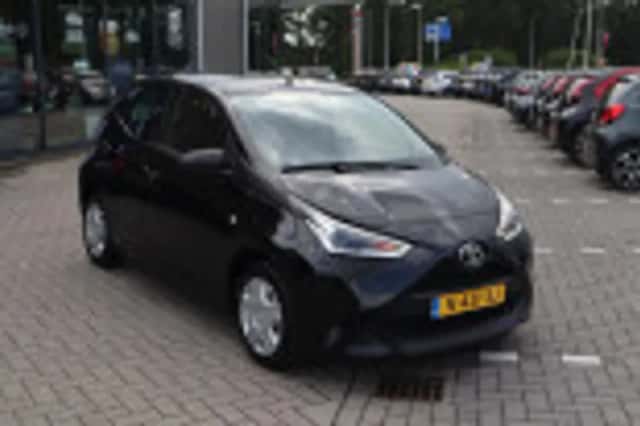 Toyota Aygo (2022) thumbnail 42