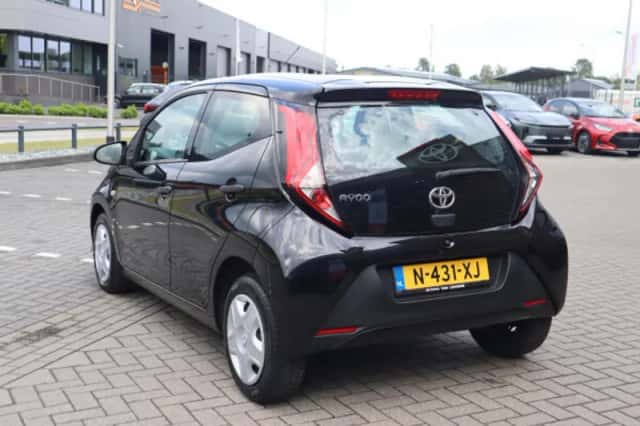 Toyota Aygo (2022) thumbnail 70