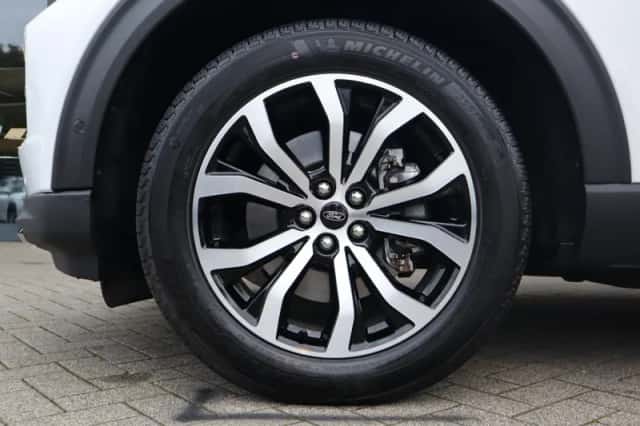Ford Explorer (2024) thumbnail 26