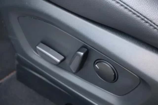 Ford Explorer (2024) thumbnail 36