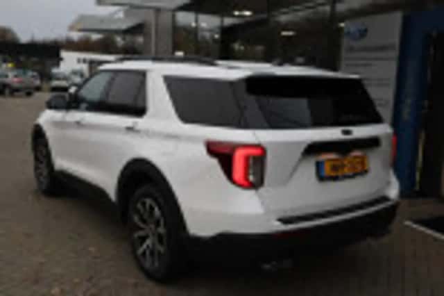 Ford Explorer (2024) thumbnail 57