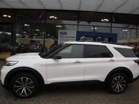 Ford Explorer (2024) thumbnail 8