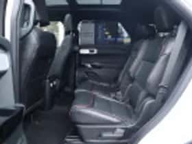 Ford Explorer (2024) thumbnail 77