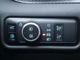 Ford Explorer (2024) thumbnail 91