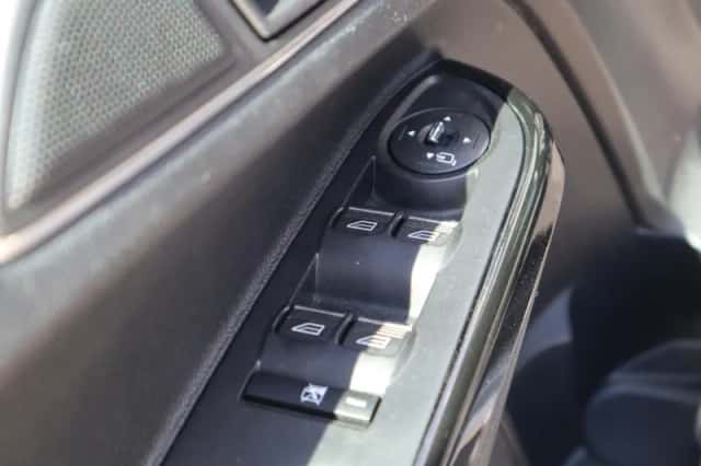 Ford B max (2013) thumbnail 24