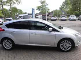 Ford Focus (2013) thumbnail 13