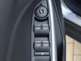 Ford Focus (2013) thumbnail 23