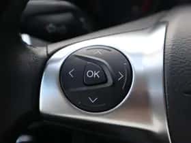 Ford Focus (2013) thumbnail 26