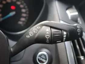 Ford Focus (2013) thumbnail 29