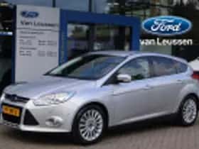 Ford Focus (2013) thumbnail 38