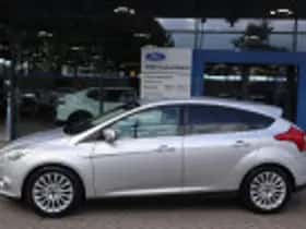 Ford Focus (2013) thumbnail 39