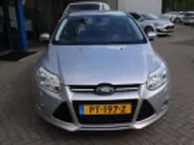 Ford Focus (2013) thumbnail 46