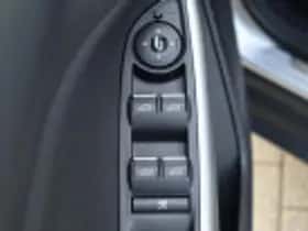 Ford Focus (2013) thumbnail 54
