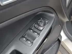 Ford EcoSport (2019) thumbnail 22