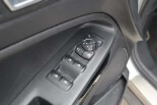 Ford EcoSport (2019) thumbnail 54