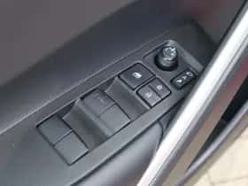Toyota Corolla (2023) thumbnail 25