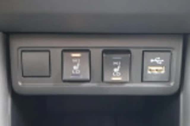Toyota Corolla (2023) thumbnail 70
