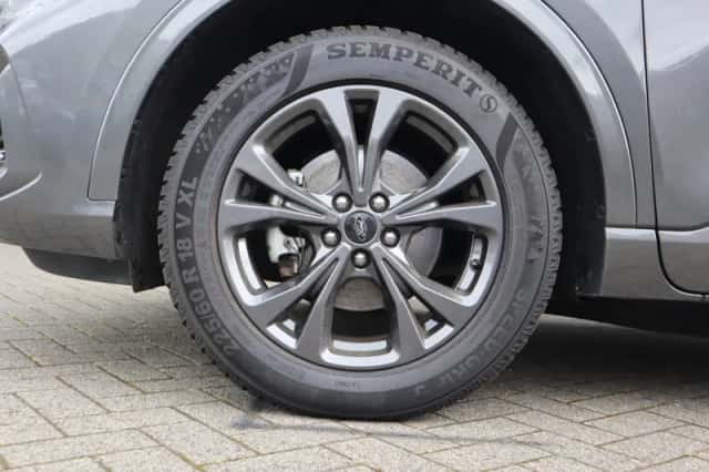 Ford Kuga (2021) thumbnail 19