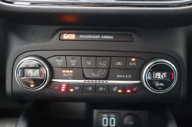 Ford Kuga (2021) thumbnail 36