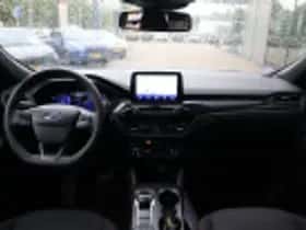 Ford Kuga (2021) thumbnail 58