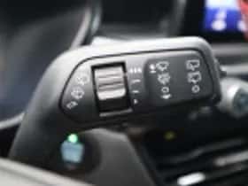 Ford Kuga (2021) thumbnail 64