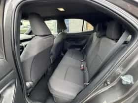 Toyota Yaris Cross (2025) thumbnail 17