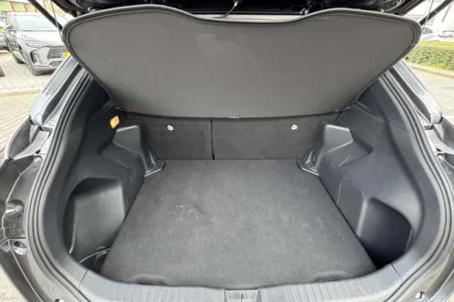 Toyota Yaris Cross (2025) thumbnail 21