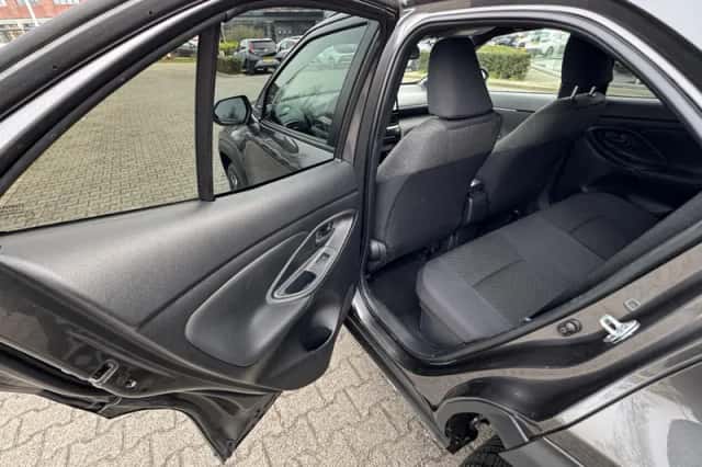 Toyota Yaris Cross (2025) thumbnail 22