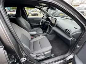 Toyota Yaris Cross (2025) thumbnail 24