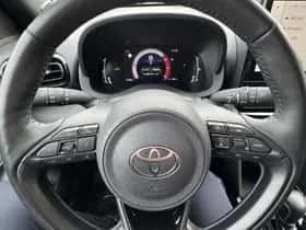 Toyota Yaris Cross (2025) thumbnail 26