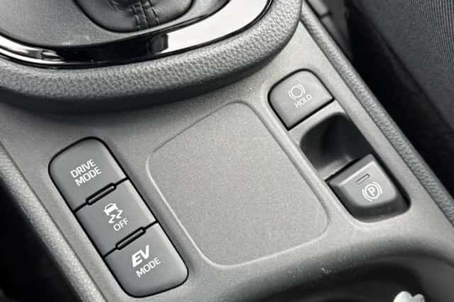 Toyota Yaris Cross (2025) thumbnail 37