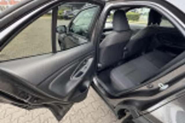 Toyota Yaris Cross (2025) thumbnail 54